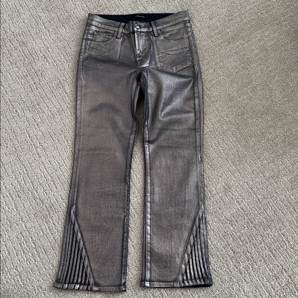 NWOT J Brand Selena Mid Rise Crop Jeans / Size 27